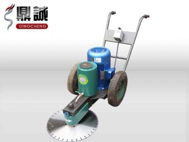 點(diǎn)擊查看詳細(xì)信息<br>標(biāo)題：手推式切樁機(jī) 閱讀次數(shù)：13553