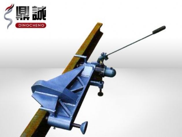 點(diǎn)擊查看詳細(xì)信息<br>標(biāo)題：水平液壓彎軌機(jī) 閱讀次數(shù)：4945