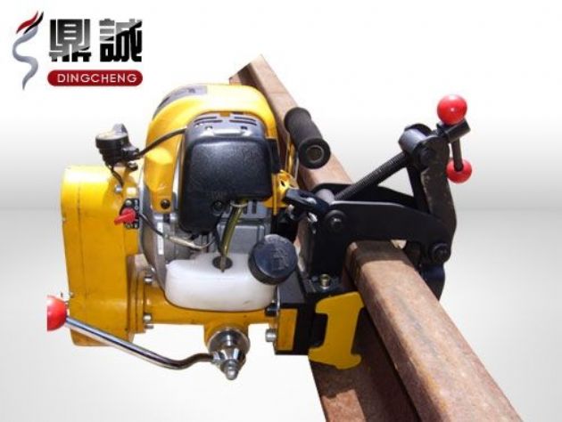 點(diǎn)擊查看詳細(xì)信息<br>標(biāo)題：內(nèi)燃鋼軌鉆孔機(jī) 閱讀次數(shù)：4798