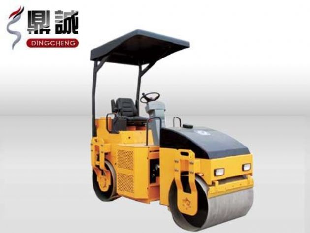 點(diǎn)擊查看詳細(xì)信息<br>標(biāo)題：3噸全液壓雙鋼輪壓路機(jī) 閱讀次數(shù)：13537